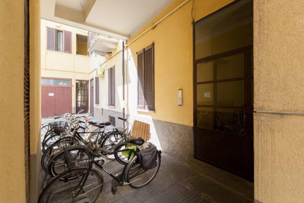 Porta Ticinese Cozy Con Balcone * Milan